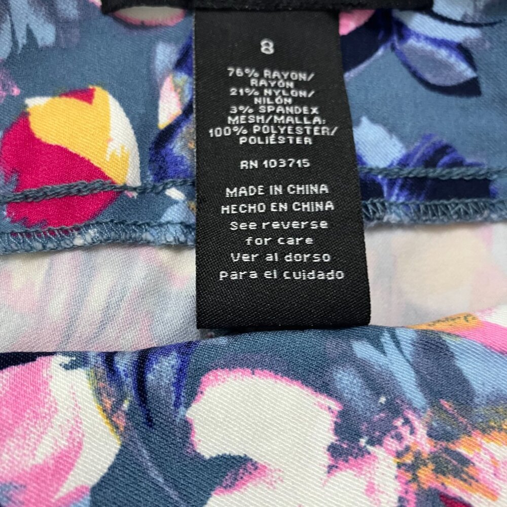 Zac & Rachel Cropped Pants Size 8. - Picture 3 of 3